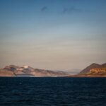 La Travesía del Archipiélago de las Svalbard en Crucero de Expedición: Guía de Navegación y Logística Polar por el Dominio del Oso Polar