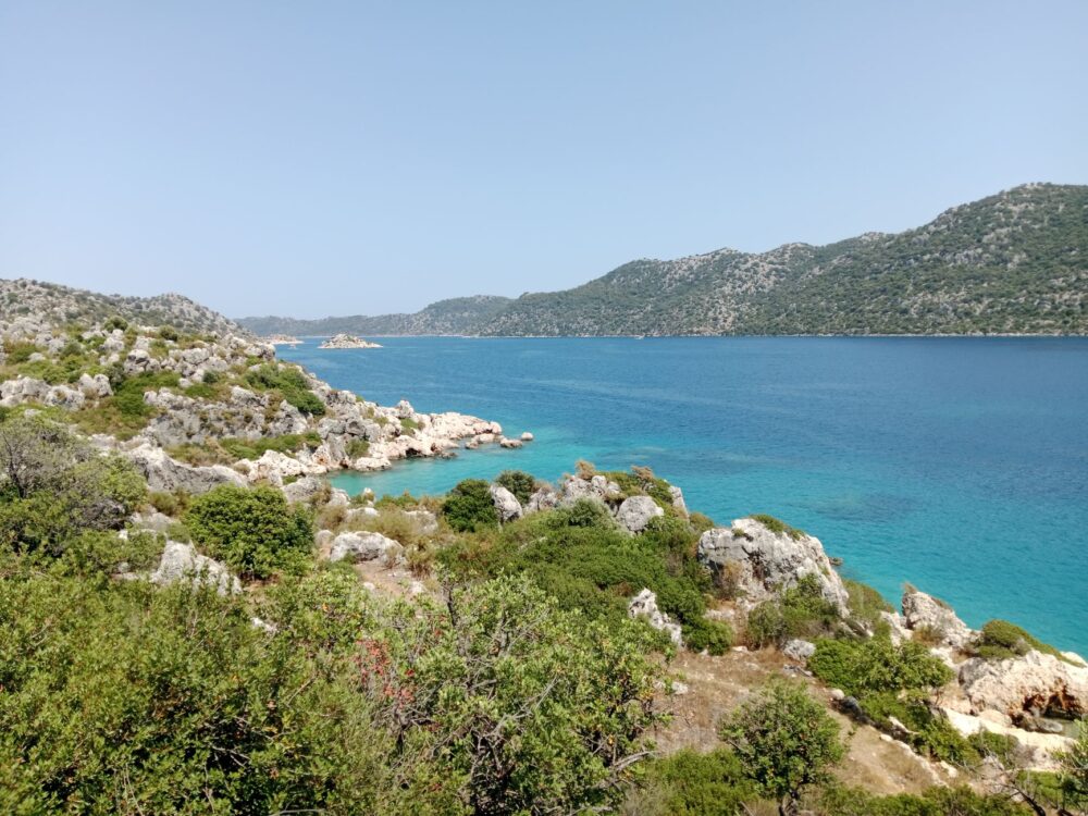 La Travesía del Gran Sendero de Lycian: Guía de Expedición y Senderismo por la Costa Turquesa de Anatolia
