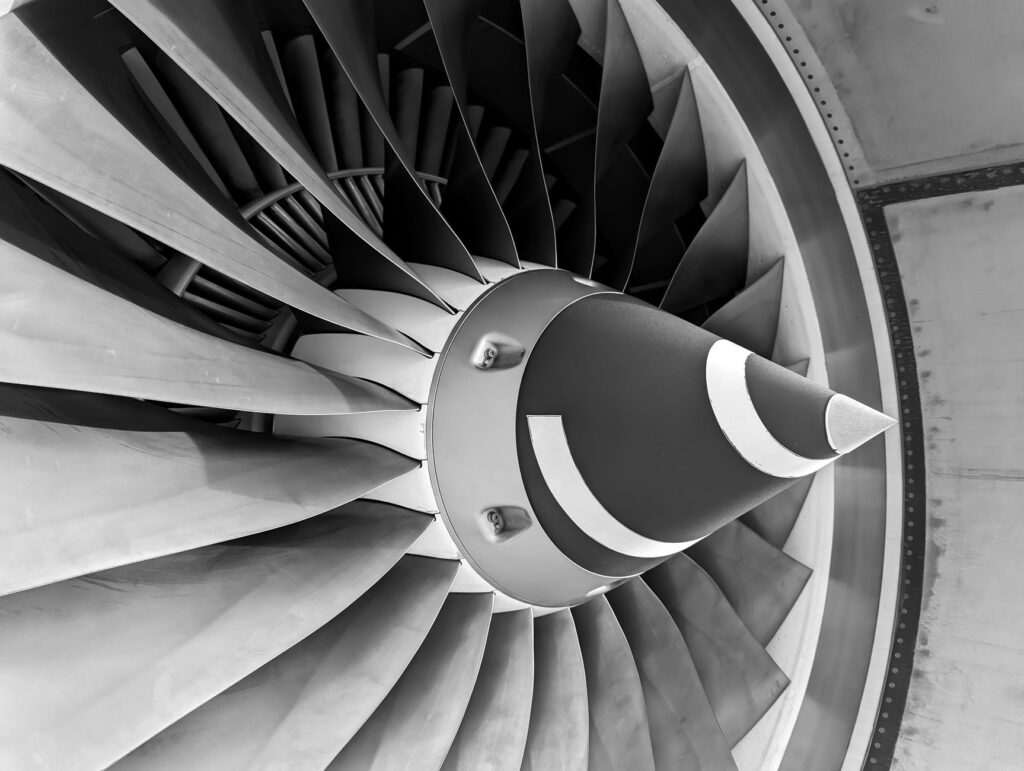 Alas con rumbo sostenible: el desafío de la aviación comercial ante la transición ecológica
