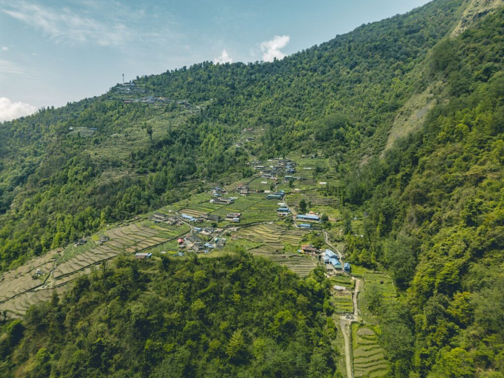 El renacer verde de Nepal: Cómo el modelo 3T redefine el turismo sostenible en el Himalaya