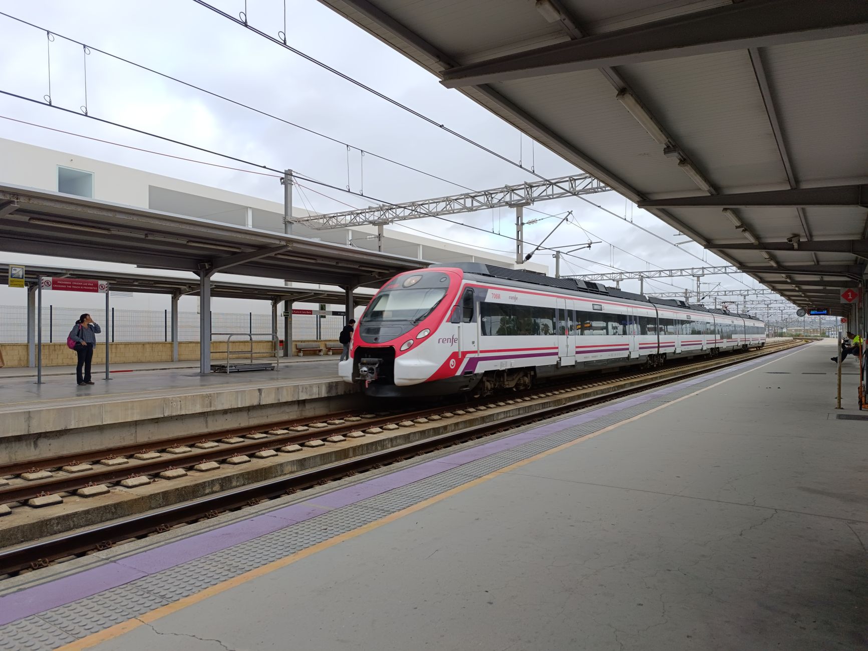 El Ferrocarril Transpatagónico: Ingeniería austral, logística de estepas y la conectividad ferroviaria en el sur del mundo