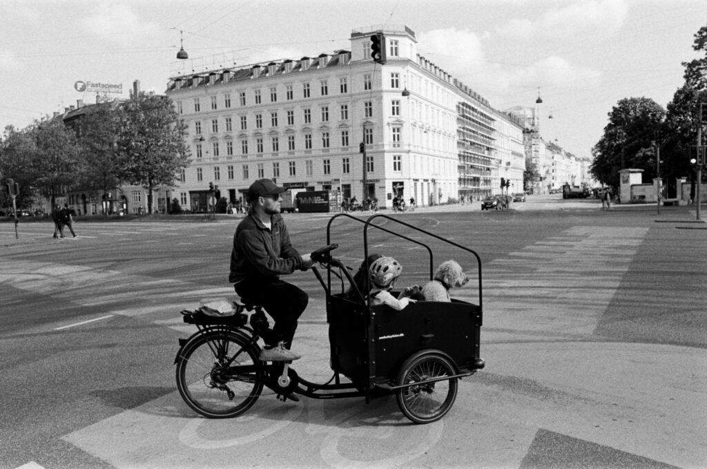 Metrópolis en bicicleta: la transformación silenciosa de Copenhague hacia la movilidad del futuro