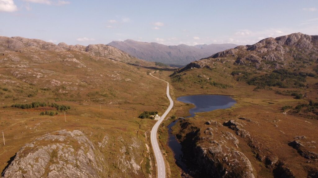 El laberinto ferroviario de las tierras altas de Escocia: viaductos centenarios, locomotoras de vapor y la frágil conectividad de la línea de West Highland