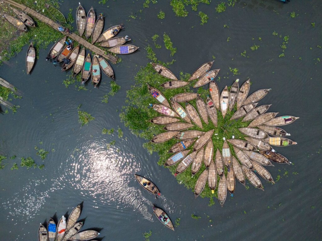 El laberinto silencioso del paso de los Alfaques: Cabotaje, calados y la memoria anfibia del delta del Ebro