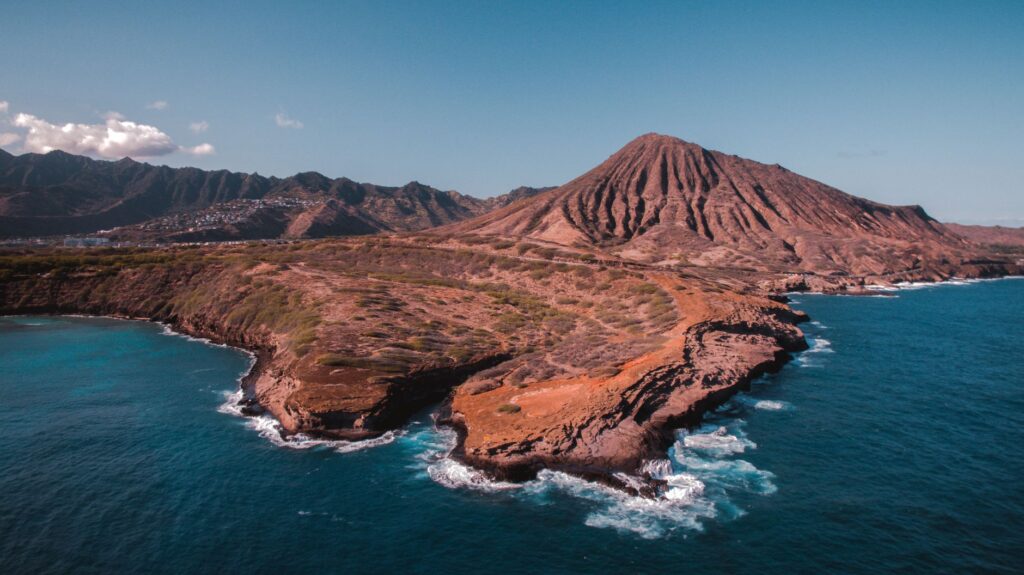 El Santuario Submarino de Socorro: Volcanismo Oceánico, Gigantes Pelágicos y Conservación en el Archipiélago de Revillagigedo