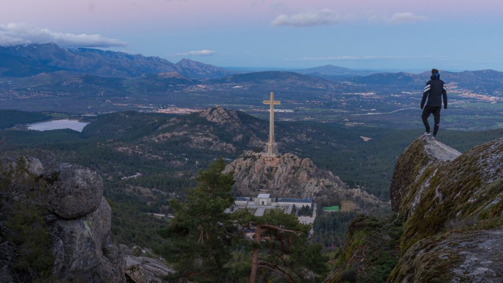 El Renacimiento de los Molinos de Viento en La Mancha: Ingeniería, Patrimonio y Paisaje Literario