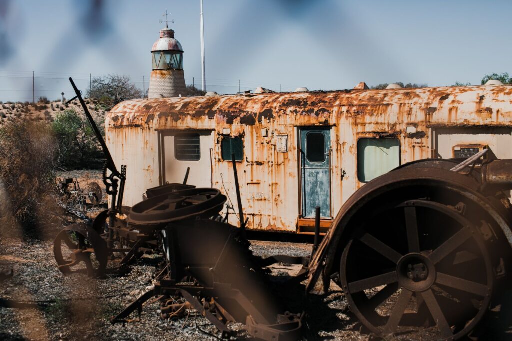 El Ferrocarril Transpatagónico: Ingeniería austral, logística de estepas y la conectividad ferroviaria en el sur del mundo