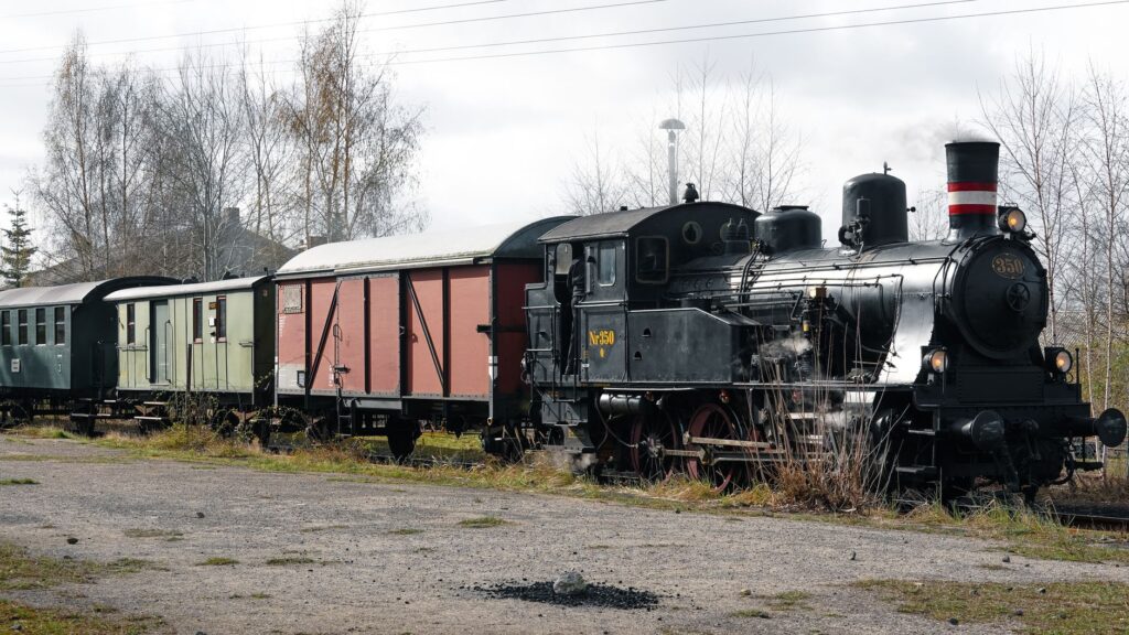 El latido mineral del tren de la cuenca del Ruhr: ingeniería industrial y la metamorfosis verde de Alemania