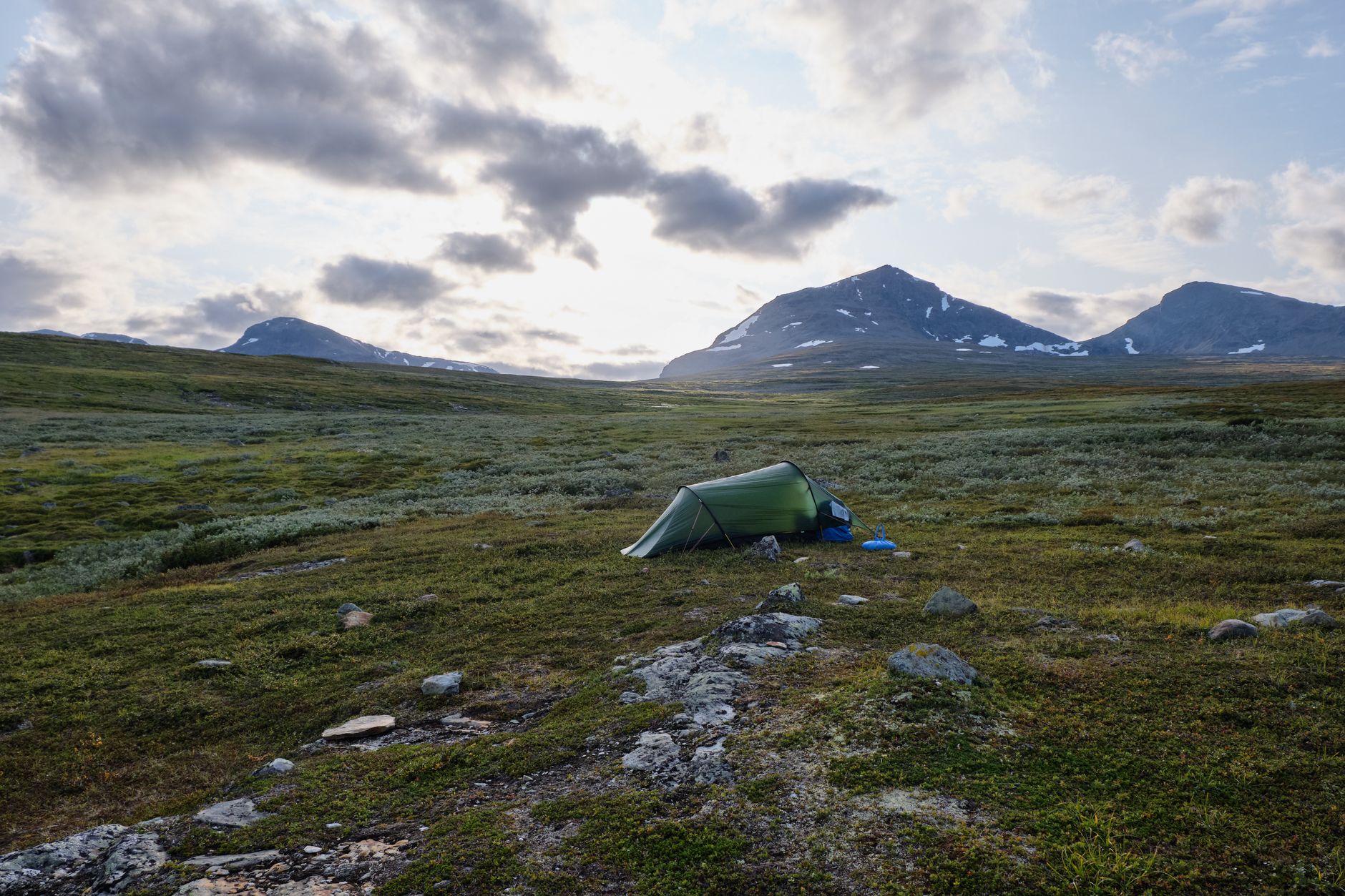 La Travesía del Sentero del Kungsleden en Suecia: Guía de Expedición y Senderismo por la Tundra Ártica