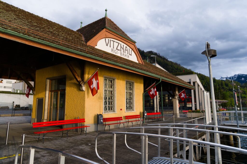 El Ferrocarril Otira y la Ingeniería del Túnel de Arthur’s Pass: Conectividad y Logística Ferroviaria en la Isla Sur de Nueva Zelanda