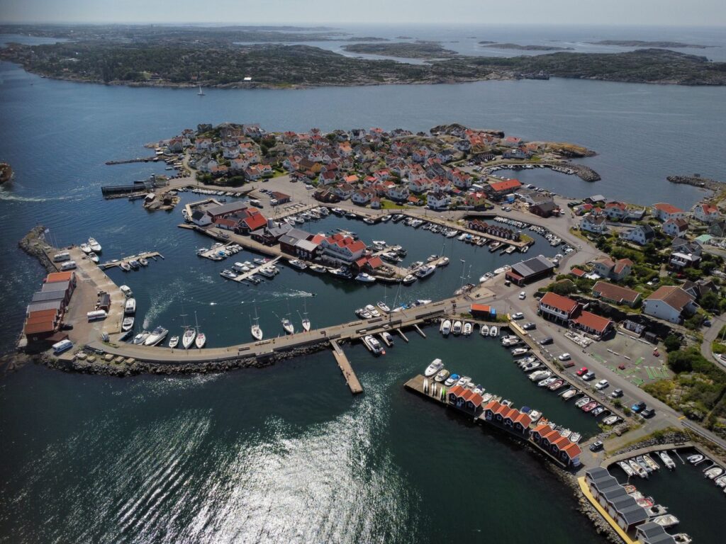 El laberinto de las penínsulas lacustres: cómo el transporte híbrido y los corredores multimodales transforman la movilidad en el archipiélago de Åland