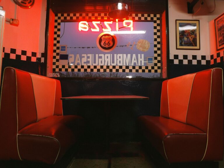 Sabores de asfalto y memoria: El gran banquete secreto de la Ruta 66 según la Guía MICHELIN