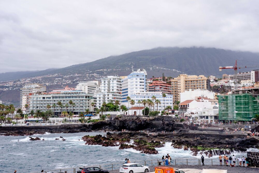 El latido de las islas de basalto: cómo el transporte de bajo impacto y las redes comunitarias transforman la movilidad en las Azores