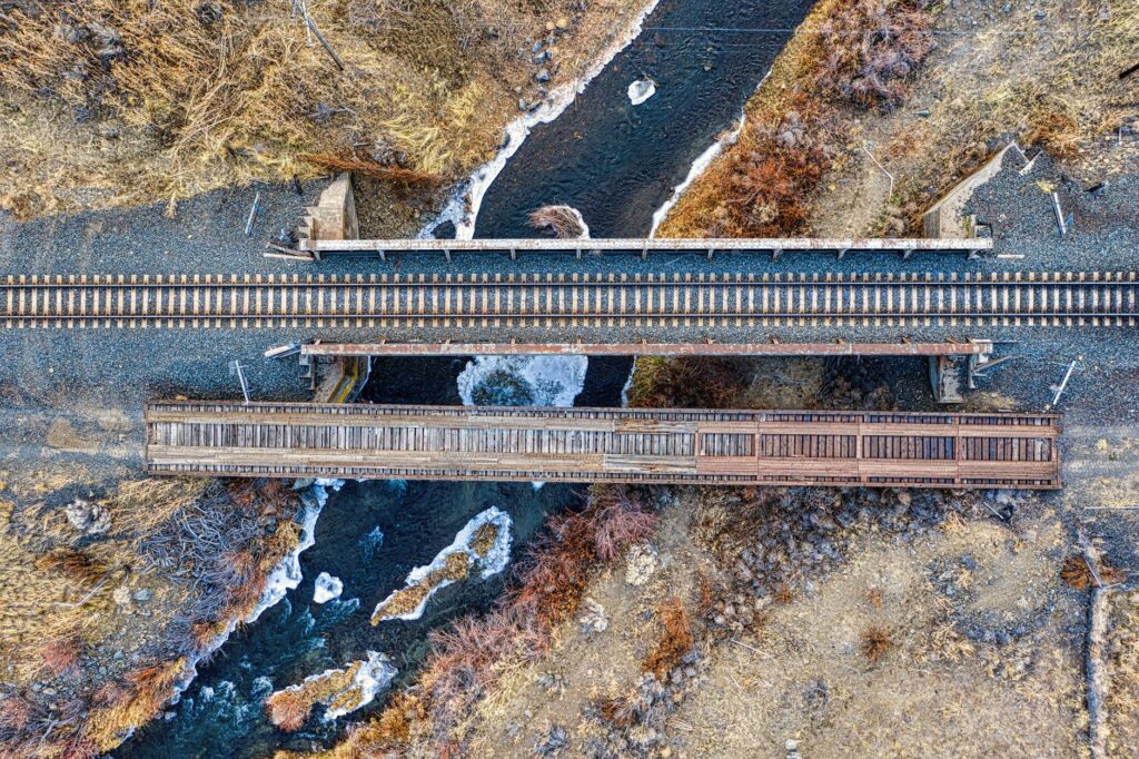 Los once trayectos ferroviarios más escénicos de Estados Unidos que justifican el viaje por el paisaje