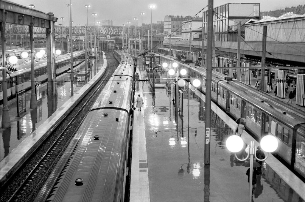 París sobre raíles y vajillas: el viaje secreto que anticipa el otoño
