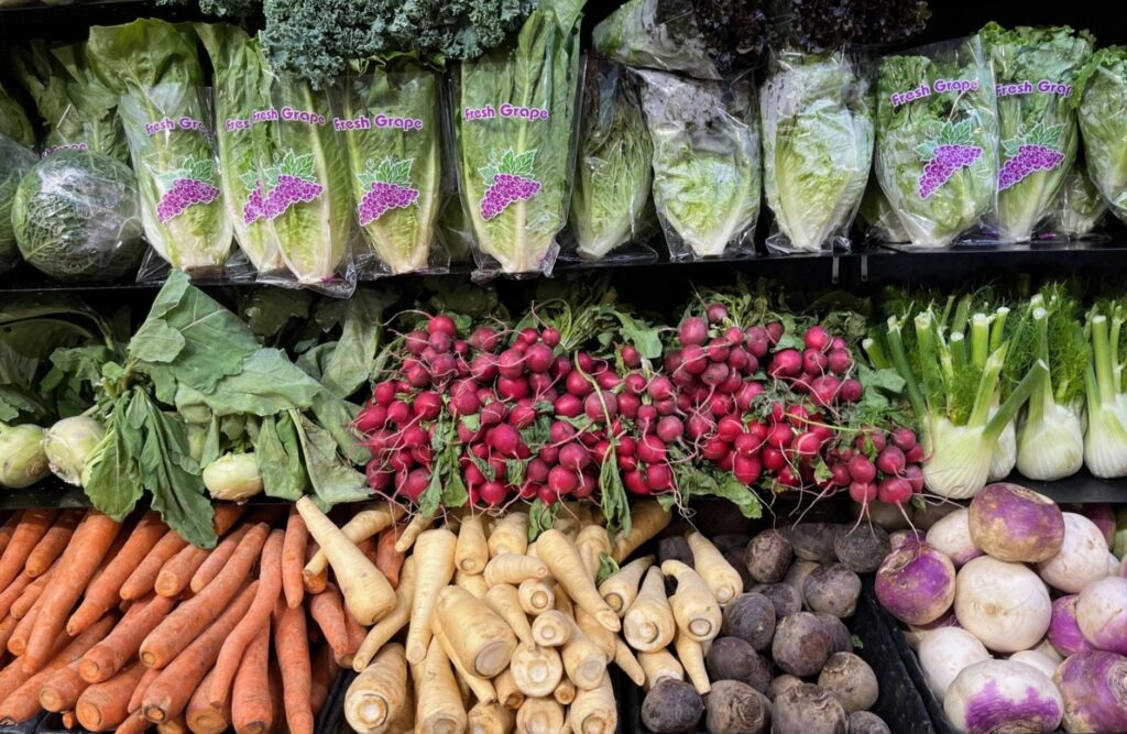 El secreto de la piedra y el hinojo: la liturgia del Mercado Central de Verona y los tesoros del Adigio