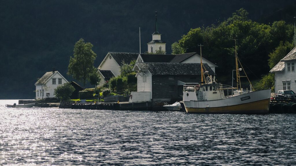 El dilema de Eidfjord: cuando el crecimiento del turismo de cruceros choca con la fragilidad del fiordo