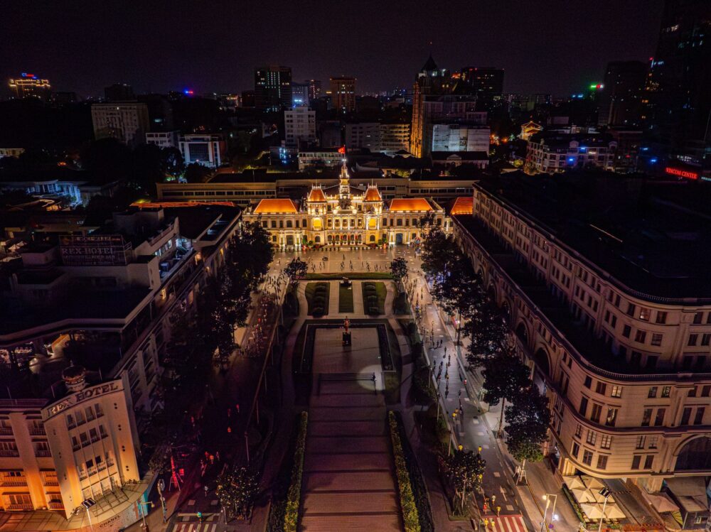El hilo de seda: cómo Ciudad Ho Chi Minh rediseña la ruta turística hacia el Norte y el Centro