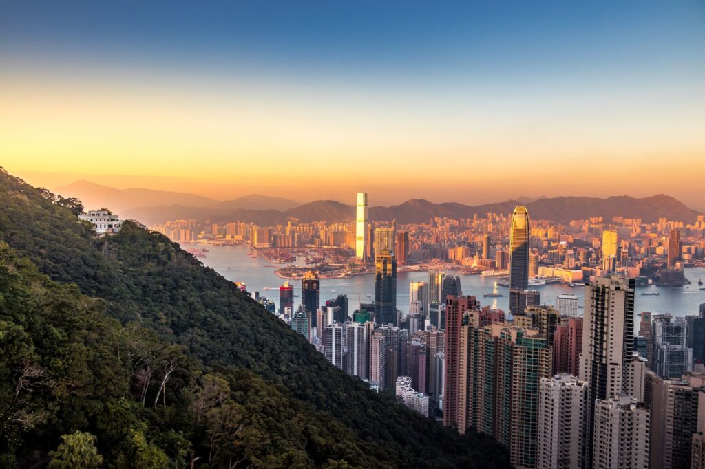 Hong Kong redibuja su horizonte: la nueva estrategia cultural y de grandes eventos que redefine el turismo global