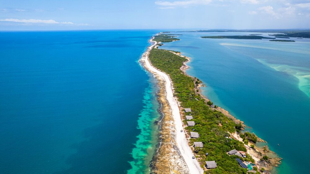 El archipiélago de las esmeraldas olvidadas: conectividad marítima, retos geográficos y la redefinición insular de Zanzíbar y Pemba