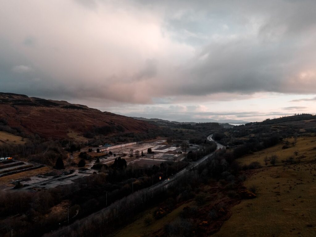 El latido de los bosques sumergidos: cómo la restauración de turberas y el ecoturismo fluvial transforman el norte de Escocia