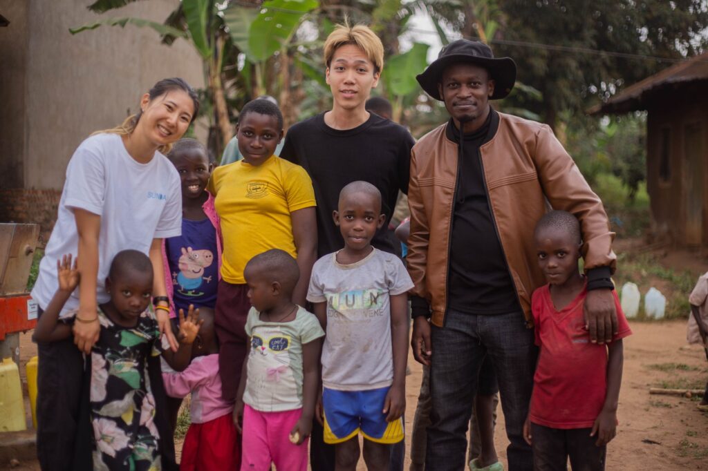 El pulso del tren en familia: una ruta improbable por los confines del este de África