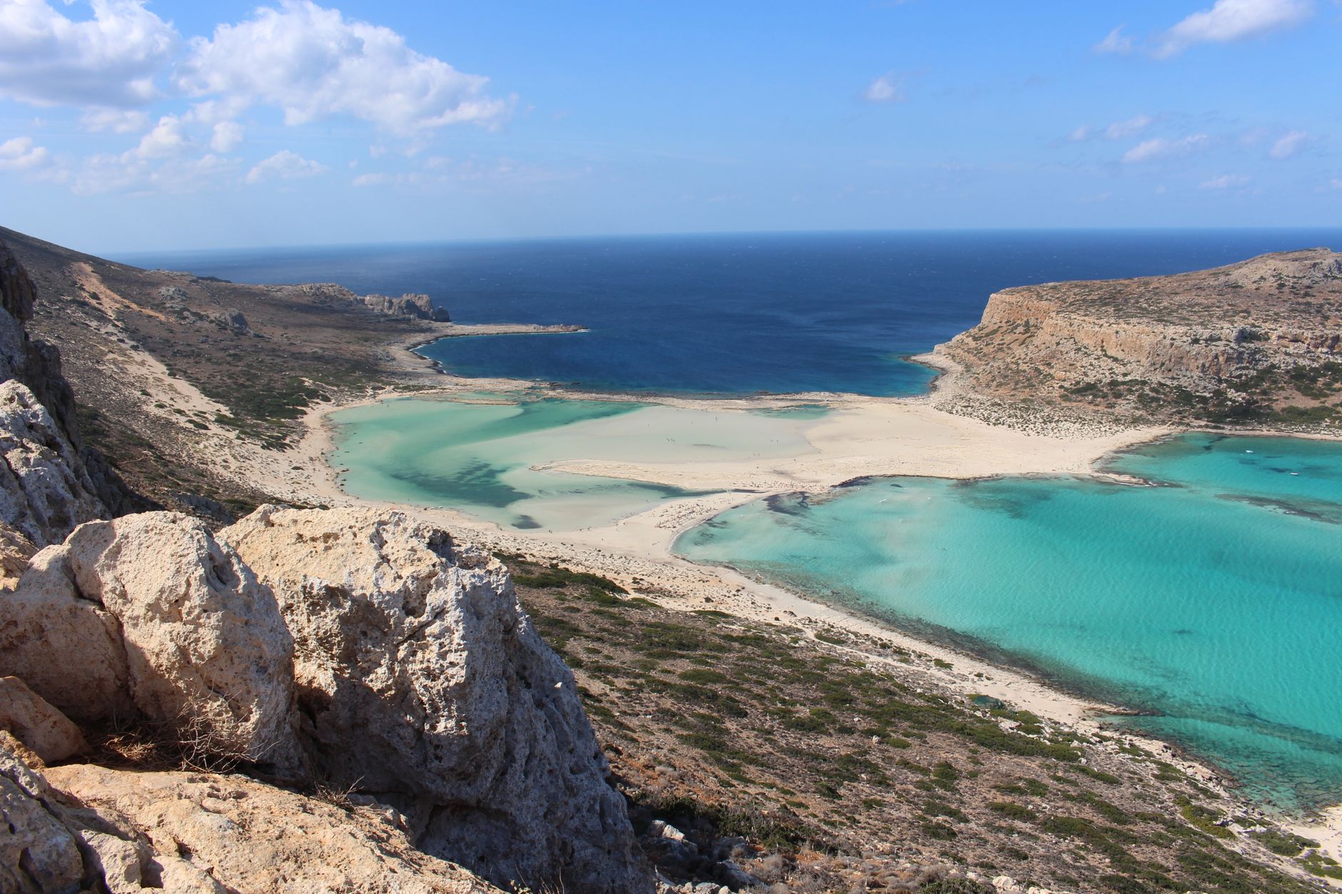 Creta en temporada baja: senderismo, esquí y gastronomía primaveral lejos de las multitudes