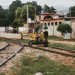 La Travesía del Ferrocarril TAZARA: Guía de Expedición y Logística Ferroviaria por el Corazón de África Oriental