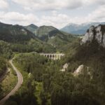 El latido férreo de los Alpes Julianos: Ingeniería, pasos de montaña y la conectividad ferroviaria de la línea Bohinj