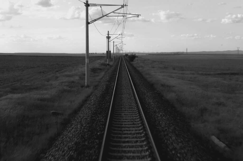 La Red Andina de Integración Ferroviaria: Pasado, Presente y Retos de los Trenes de Altura en Sudamérica