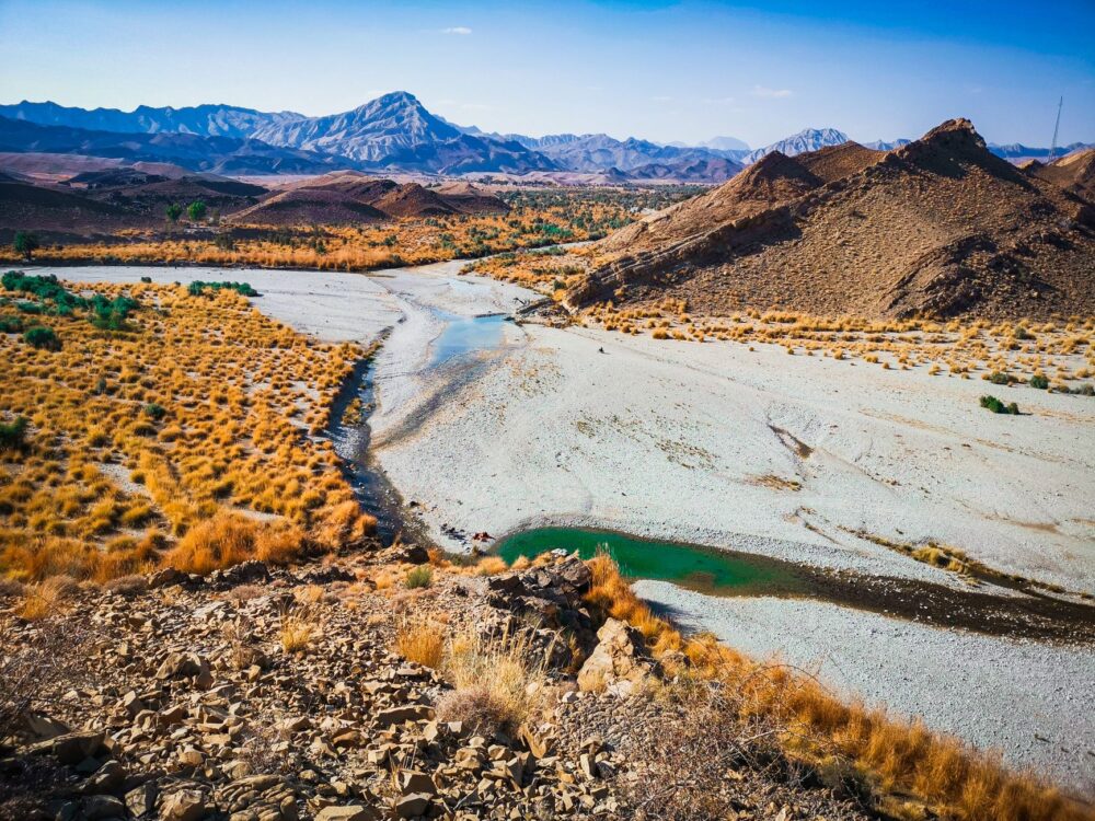 Cumbres áridas y conservación: la metamorfosis verde de los montes Hajar en los Emiratos Árabes Unidos