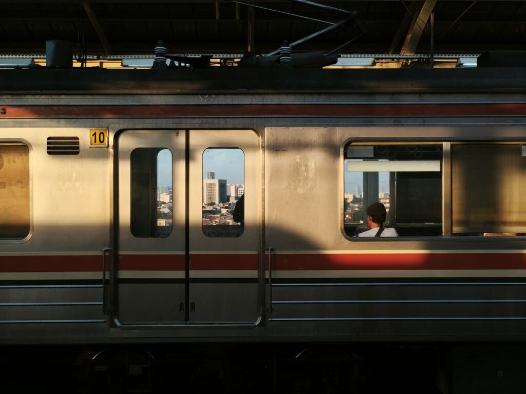 El Renacimiento Ferroviario Nocturno en Europa: Redescubrir el Continente sobre Rías