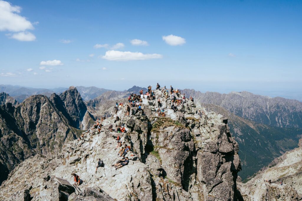 El Refugio de la Marmota Alpina en el Parque Nacional de los Tatras: Biología, Climatología de Alta Montaña y Conservación en los Cárpatos