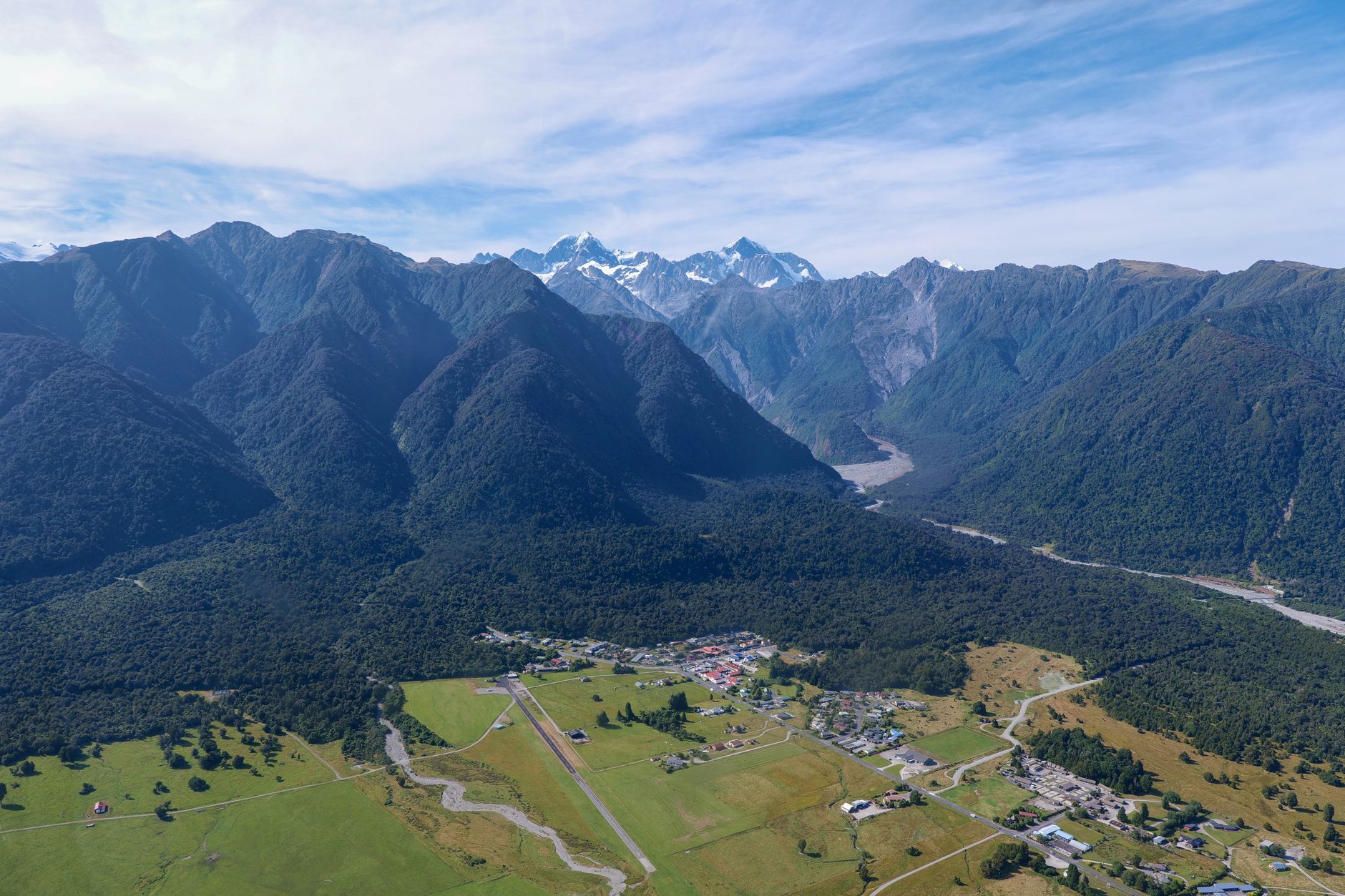 El Ferrocarril Otira y la Ingeniería del Túnel de Arthur’s Pass: Conectividad y Logística Ferroviaria en la Isla Sur de Nueva Zelanda