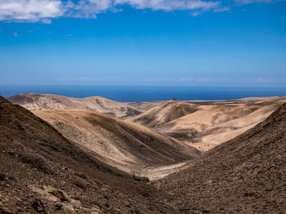 La encrucijada insular: Fuerteventura ante el espejo del turismo nórdico y la sostenibilidad