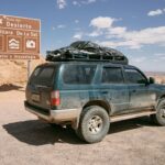 El laberinto intermodal del desierto de Nefud: Pistas de tracción total, camiones aljibe y la frágil conectividad de los oasis septentrionales de Arabia