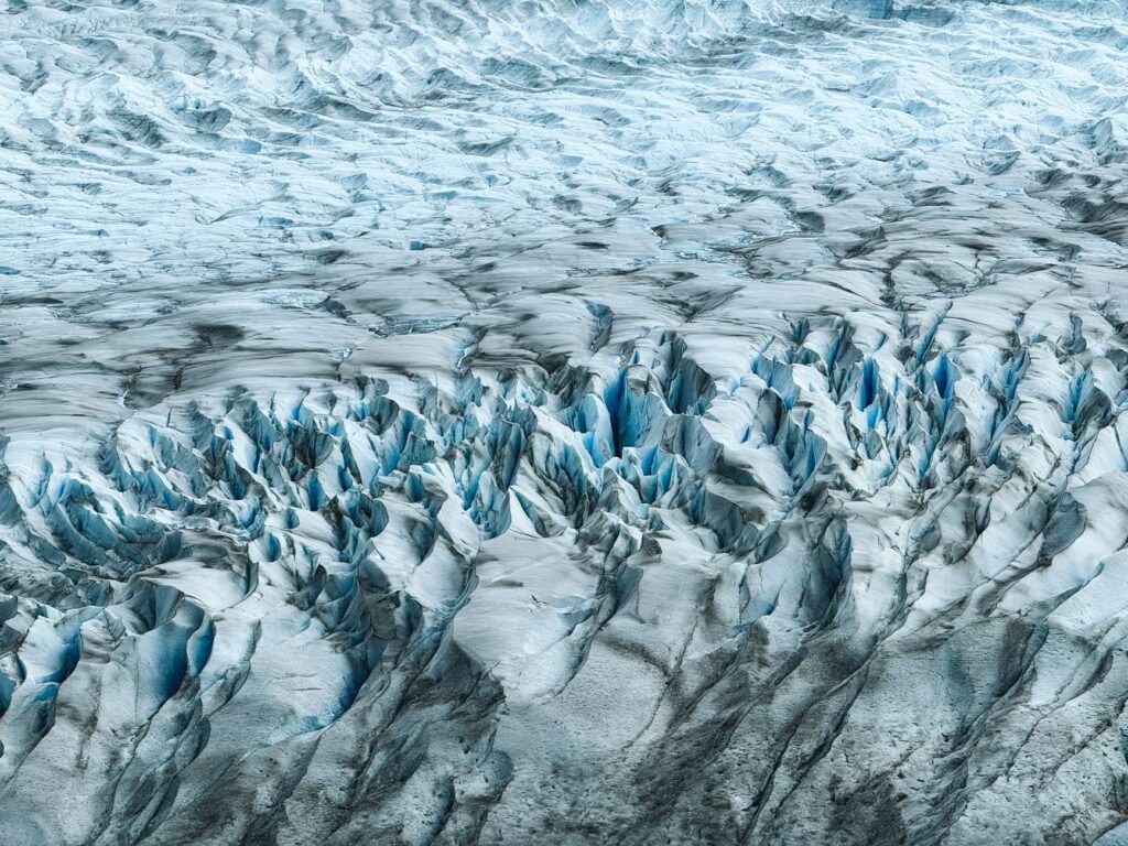 El laberinto aéreo de los fiordos de la Patagonia: hidroaviones, vientos patagónicos y la frágil conectividad de los canales australes