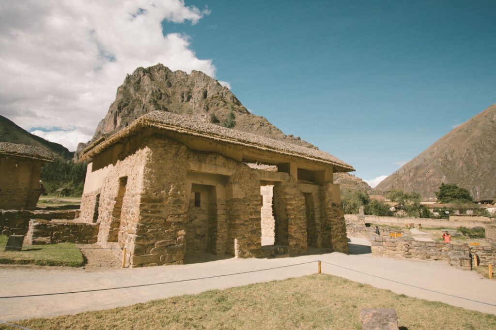 El latido de los valles interandinos: cómo la electrificación ferroviaria y los senderos comunitarios transforman el transporte en el Valle Sagrado de los Incas