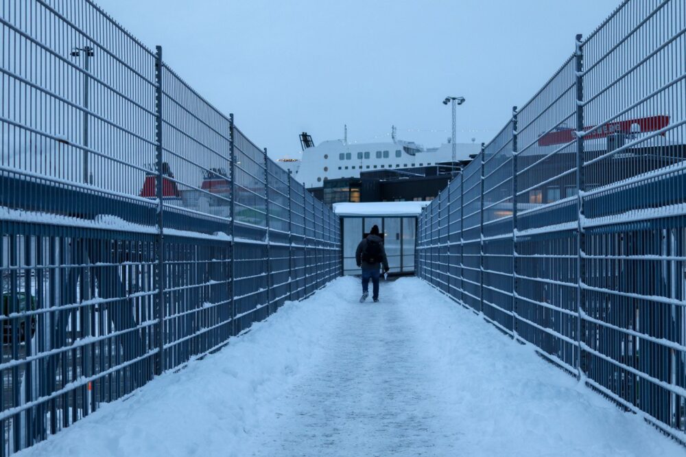 El laberinto intermodal del archipiélago de Åland: transbordadores de hielo, archipiélagos congelados y la frágil movilidad del mar Báltico