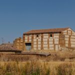 El silencio magnético de las marismas de Guérande: ingeniería salinera y arquitectura de granito en la Bretaña atlántica