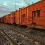 El latido mineral del tren de Benguela: ingeniería colonial, travesía austral y conectividad en el corazón de África