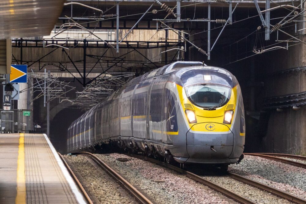 El Eurostar y el Túnel de la Mancha: La arteria subterránea que desafía al Canal y une dos mundos