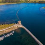 El laberinto intermodal del archipiélago de las islas Auckland: goletas australes, pistas de tussok y la frágil conectividad de un confín subantártico