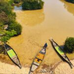 El laberinto intermodal del delta del río Senegal: Piraguas de fibra, barcazas de bajamar y la frágil conectividad de los bolongs