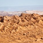 El Ferrocarril de la Cuenca del Cobre: Ingeniería minera y conectividad ferroviaria en el desierto de Atacama