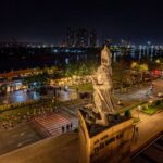 El Ferrocarril Trans-Vietnam: Ingeniería de arrozales, logística monzónica y la conectividad ferroviaria histórica entre Hanói y Ciudad Ho Chi Minh