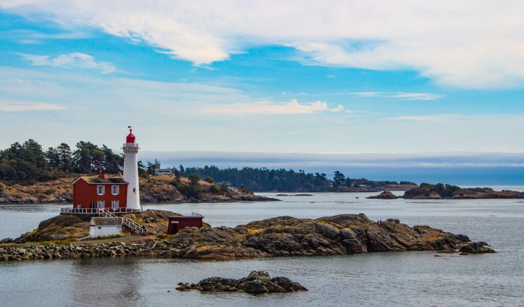 La Travesía del Sendero West Coast Trail: Guía de Expedición y Senderismo por los Acantilados Salvajes de la Isla de Vancouver