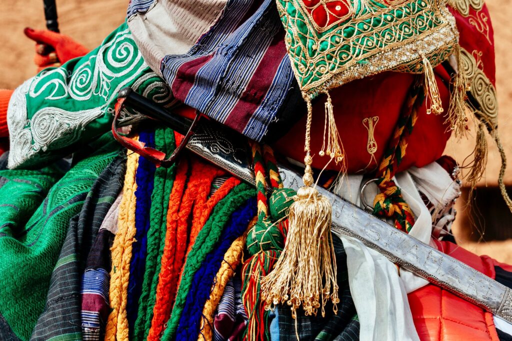 El arte del viaje sostenible: Más allá de las rebajas y el consumo consciente en la era moderna