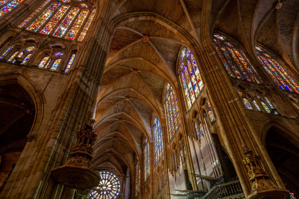 El Renacimiento de los Órganos Ibéricos: Acústica, Carpintería y Memoria Sonora en las Catedrales de Castilla