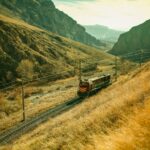El Ferrocarril del Pamir: Ingeniería de alta montaña, logística de la Ruta de la Seda y conectividad ferroviaria transasiática